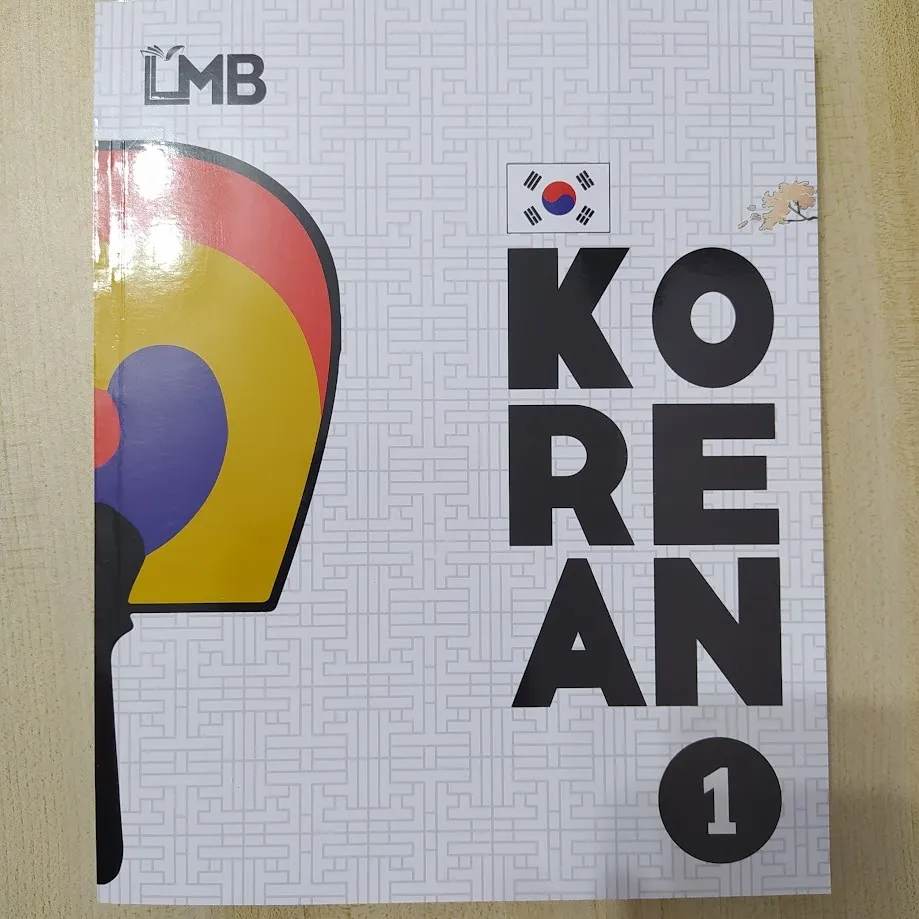 LMB KOREAN (ကိုရီယား ဘာသာစကား 4 Skills အခြေခံမှ စလေ့လာနိုင်သည့်စာအုပ်)